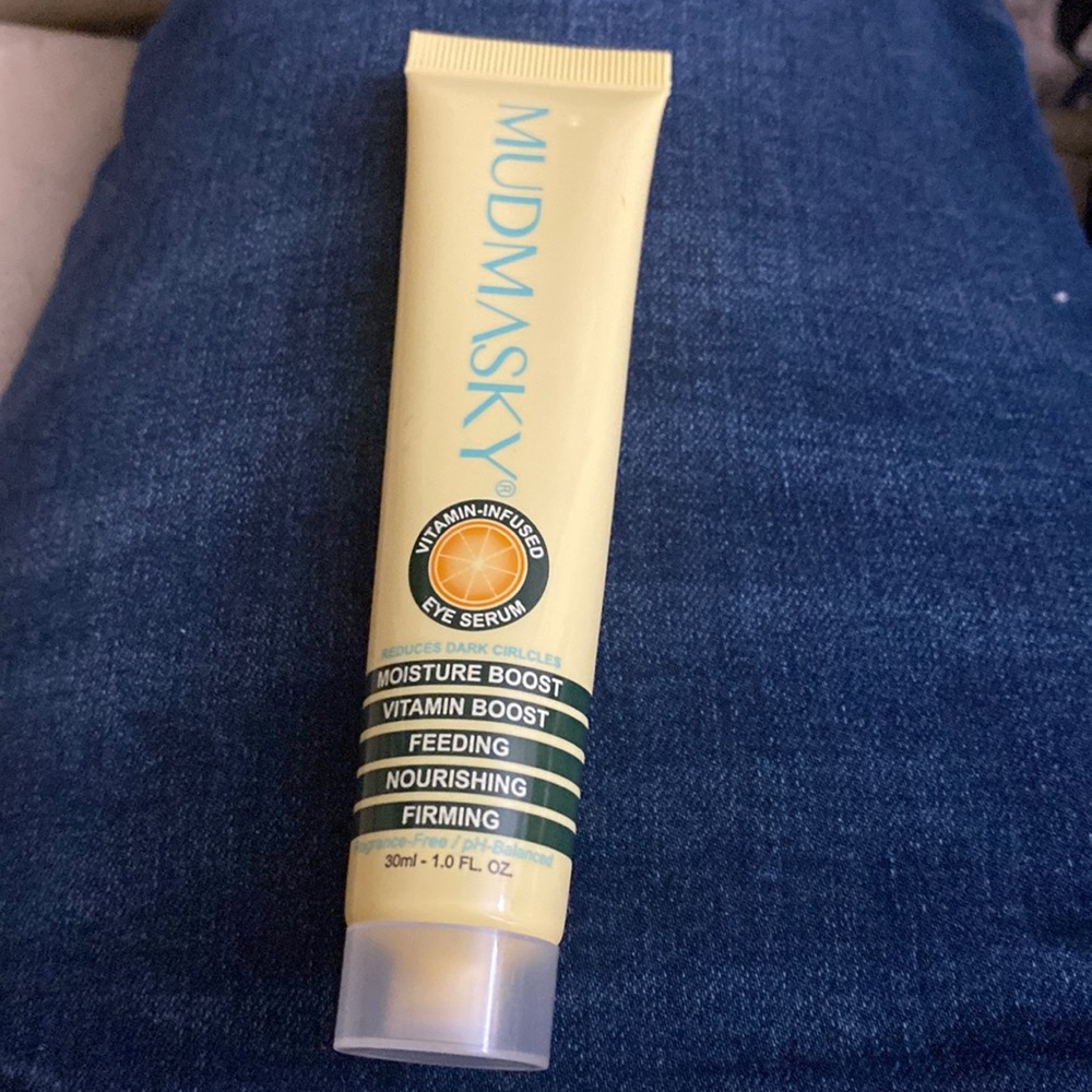 Mudmasky vitamin infused Eye serum